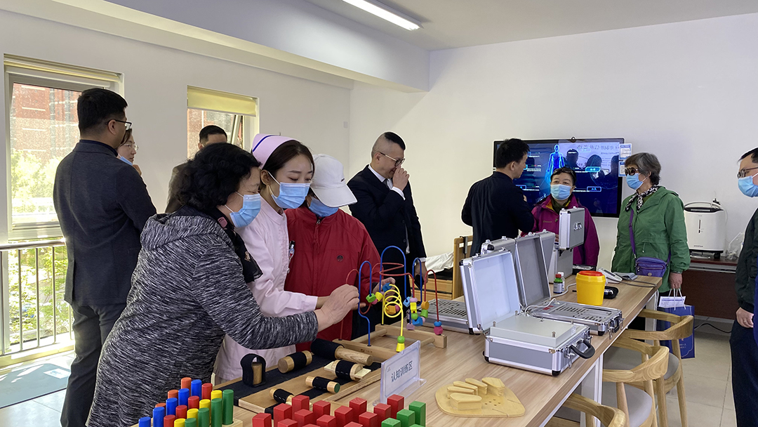 祝賀海淀雙清苑社區養老服務(wù)驛站正式啟動(dòng)(圖13)